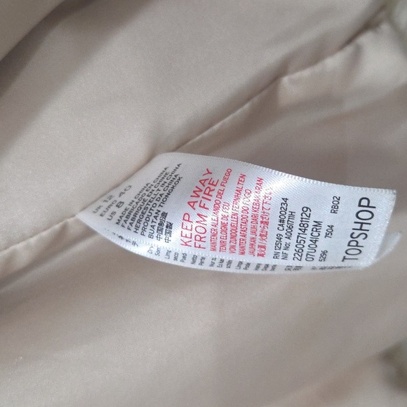 Topshop faux Fur  Cream/ BlackVest - so comfortable and amazing condition!Size 8 - Picture 6 of 8